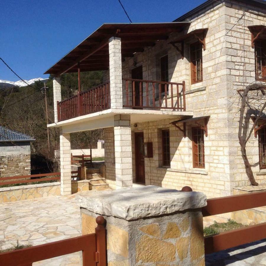 Maison d'hôtes To Archontiko Tis Nikis à Ioannina Extérieur photo